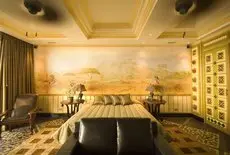 Zephyr Palace Luxury Hotel 