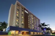 Staybridge Suites Guadalajara Expo 