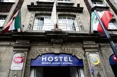 Hostel Mundo Joven Catedral 