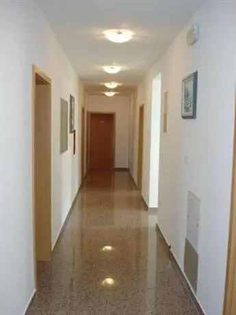 Aparthotel Buratovic 