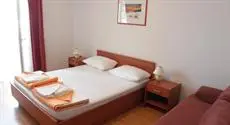 Aparthotel Buratovic 