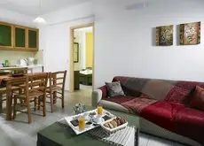 Erivolos Studios & Apartments 