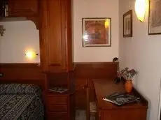 Hotel La Giara Cefalu 