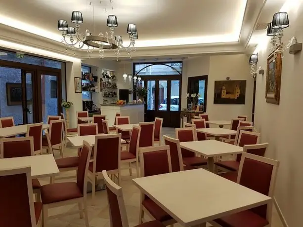 Hotel La Giara Cefalu 