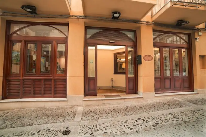 Hotel La Giara Cefalu 