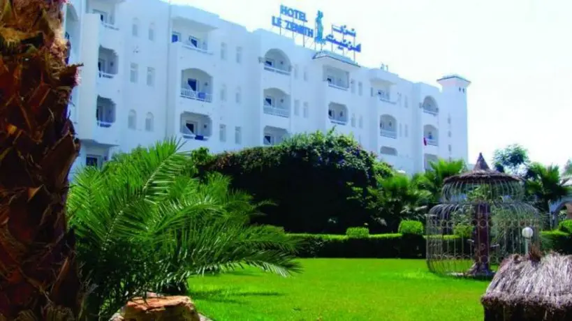 Kinza Hotel 