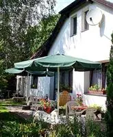 Lakeside Bed and Breakfast Berlin - Pension Am See 