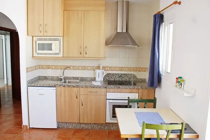 Apartamentos Nerjaluna 