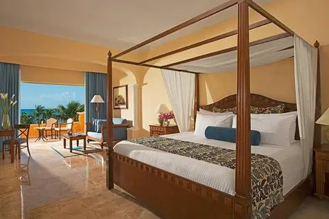 Secrets Capri Riviera Cancun All Inclusive -Adults Only 