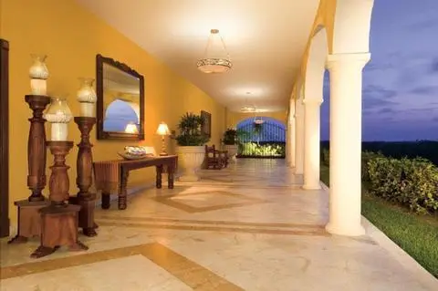 Secrets Capri Riviera Cancun All Inclusive -Adults Only 