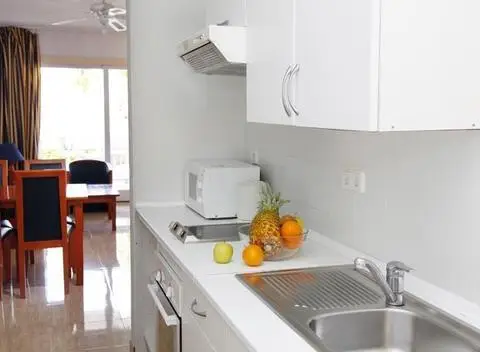 Apartamentos Roc Portonova 