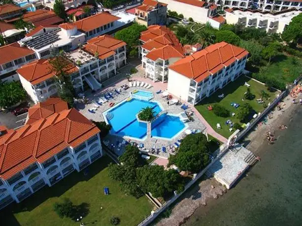 Iliessa Beach Hotel 