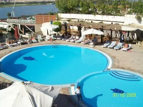 Lotus Luxor Hotel 