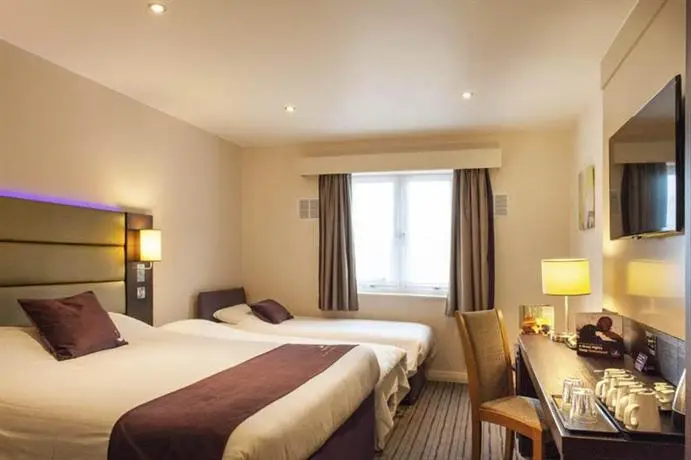 Premier Inn Aberdeen Anderson Drive 