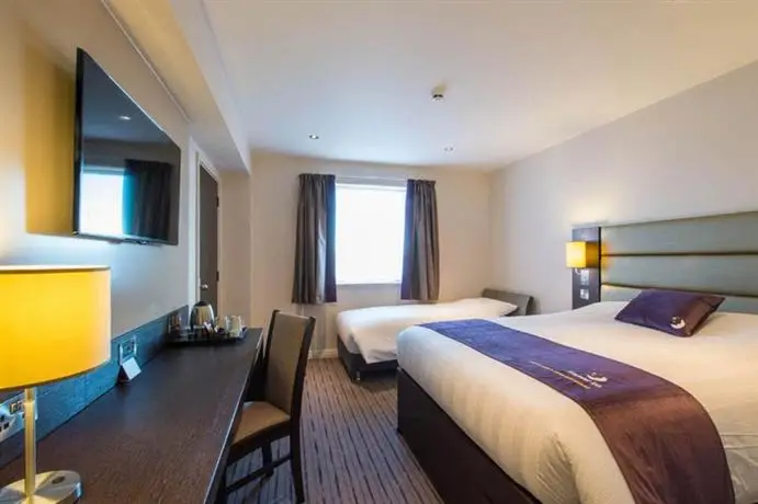 Premier Inn Aberdeen Anderson Drive 