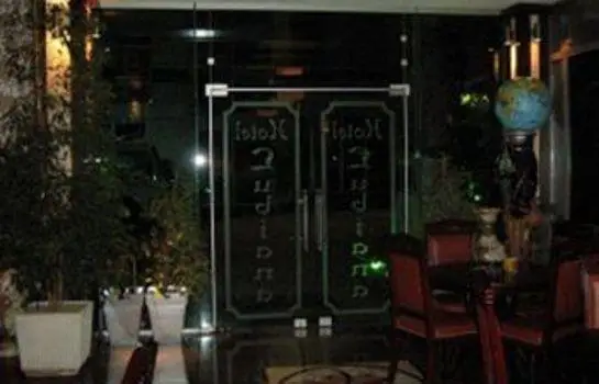 Hotel Lubjana Tirana 