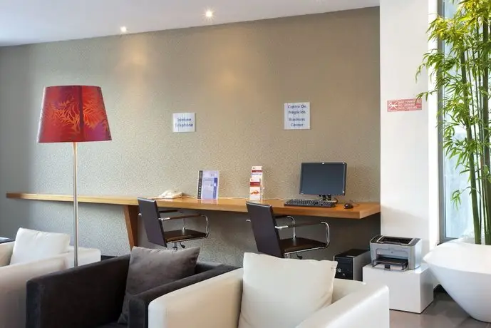 Holiday Inn Express Lisbon Airport 