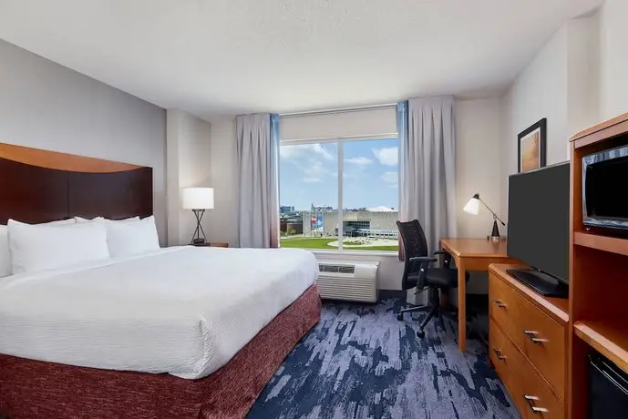 Fairfield Inn Suites Indianapolis Downtown 