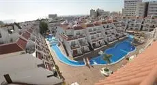 Las Floritas Apartments 