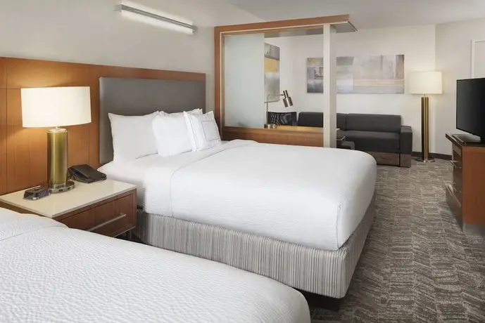 SpringHill Suites Indianapolis Downtown