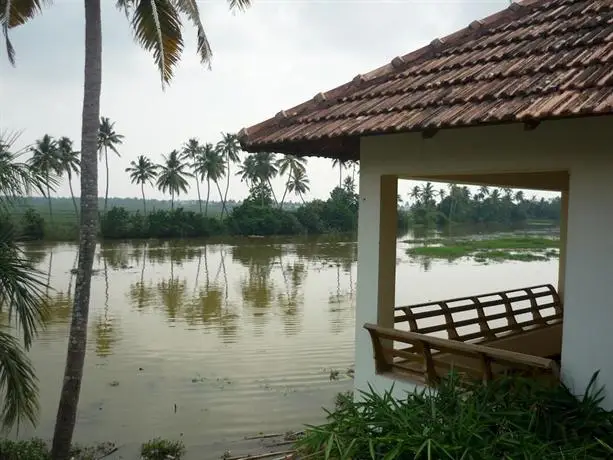 Manor Backwater Resort Kumarakom 