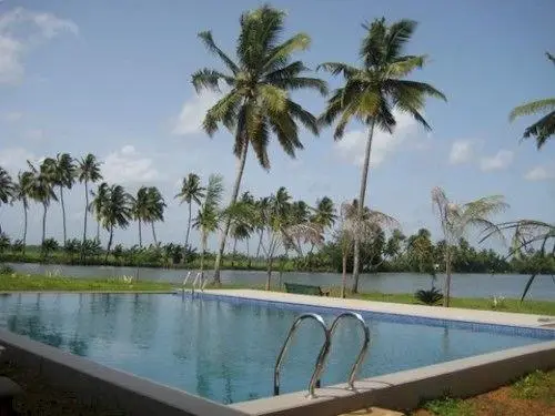 Manor Backwater Resort Kumarakom 