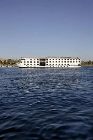 Movenpick MS Royal Lily Cruise