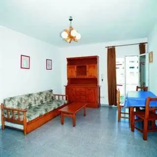 Apartamentos Marian 