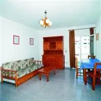 Apartamentos Marian 