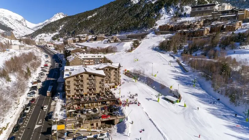 Hotel Parador Canaro & Ski 