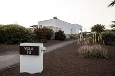 Playitas Villas 