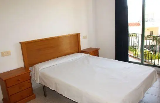 Apartamentos Sol Y Mar 3000 