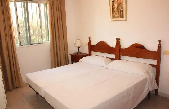 Apartamentos Sol Y Mar 3000 