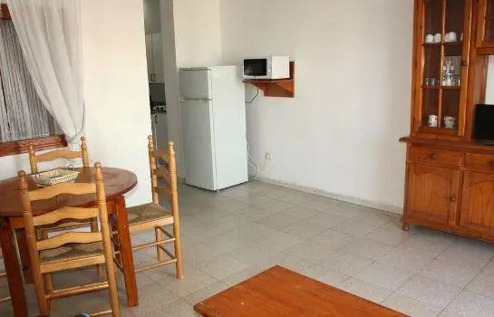 Apartamentos Sol Y Mar 3000 