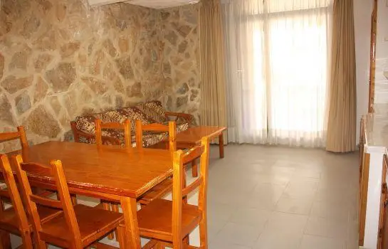 Apartamentos Sol Y Mar 3000 