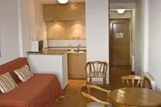 Apartamentos Montreal 