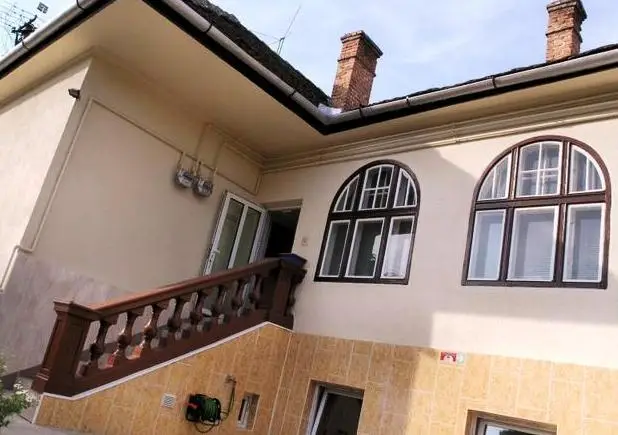 Sibiu Travelers Hostel Villa Teilor 