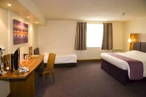 Premier Inn Cheltenham Central