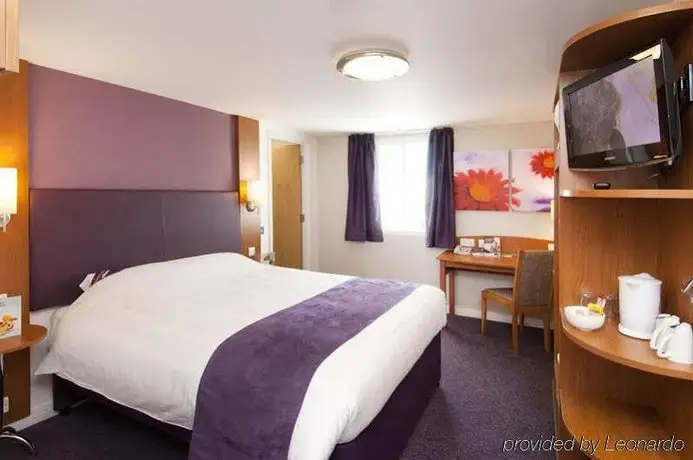 Premier Inn Portsmouth - Port Solent East