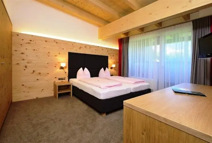 Ski & Bike Hotel Wiesenegg 