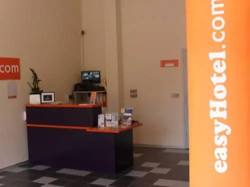 Easyhotel Larnaca 