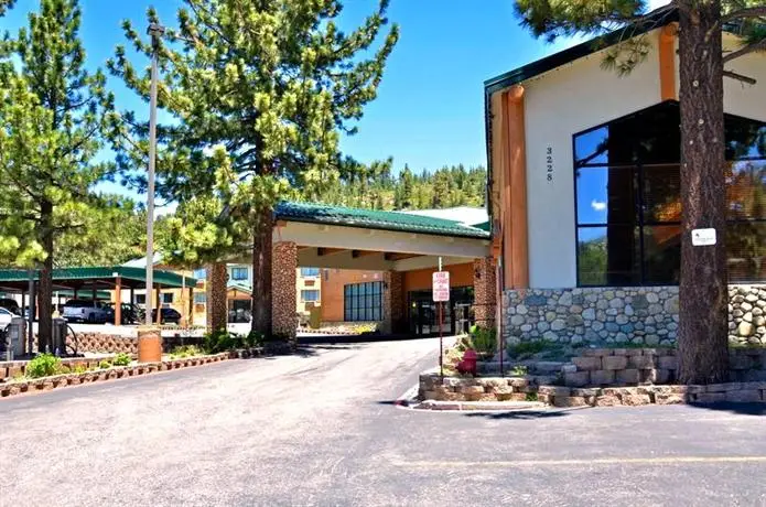 BEST WESTERN Plus High Sierra Hotel 