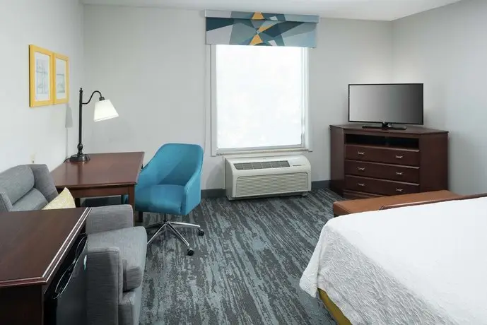 Hampton Inn & Suites Rochester-North 