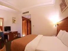 Sadeen Hotel & Suites 