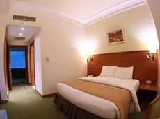 Sadeen Hotel & Suites 