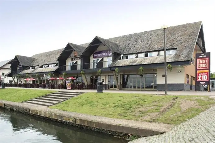 Premier Inn Willen Lake East Milton Keynes