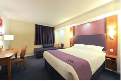 Premier Inn Southampton North 