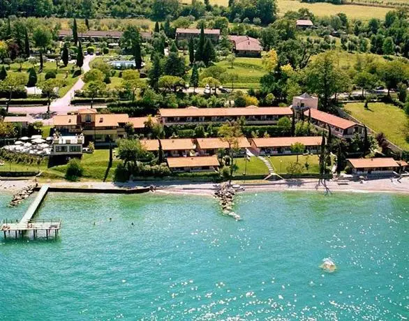 Villaggio Turistico Vo Hotel Desenzano del Garda