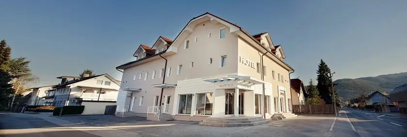 Hotel Bajt 