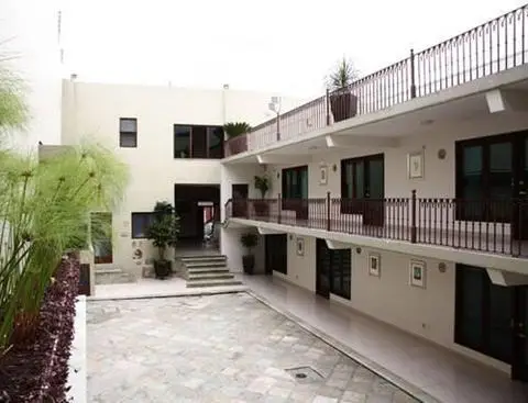 Casa de las Flores Hotel 